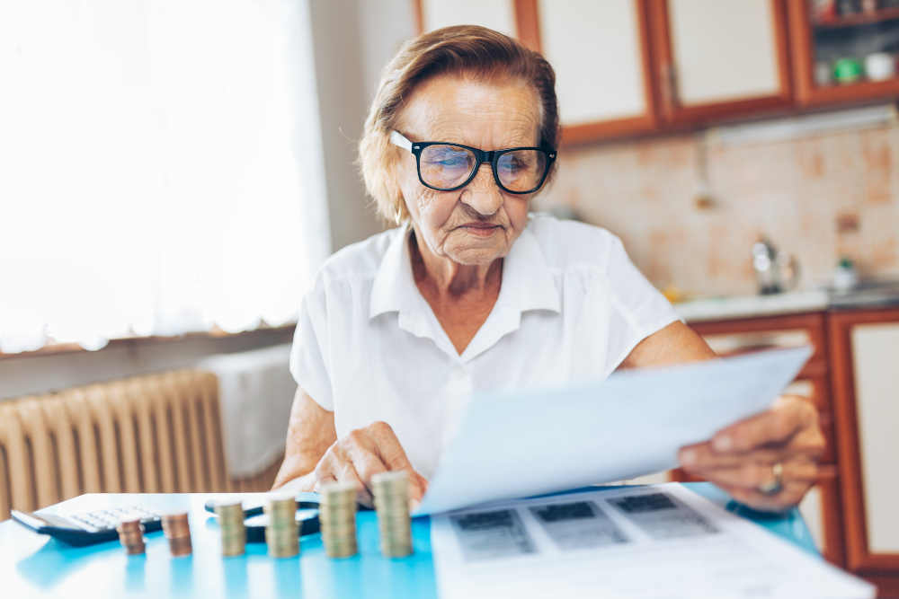 How to Ensure That Your Elderly Parent Is Not Financially Exploited